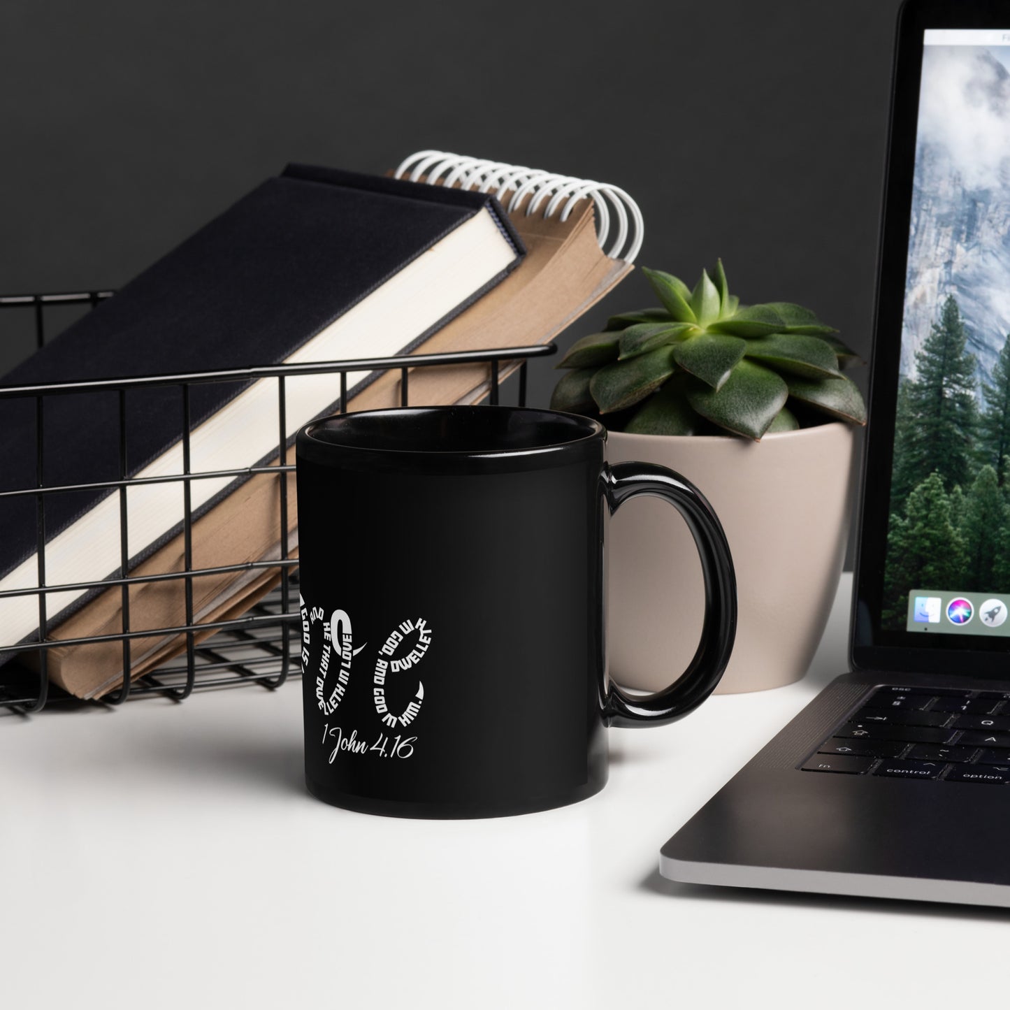 Love Black Glossy Mug - To Be Amor